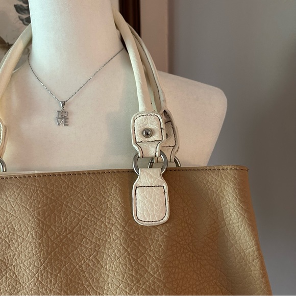 VINTAGE NINE WEST TAN/IVORY BAG - Picture 5 of 13